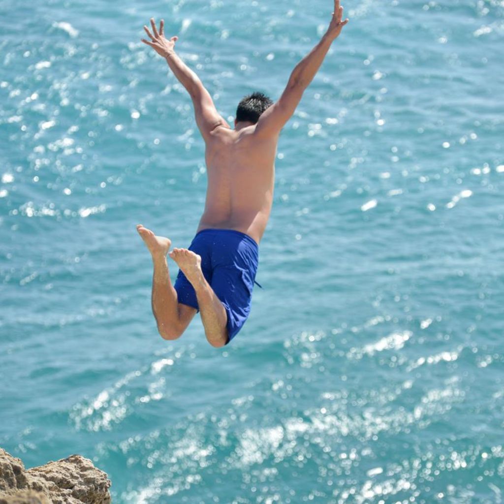 High Dive into Happiness: Leerheitsmeditationen für eine bessere Welt